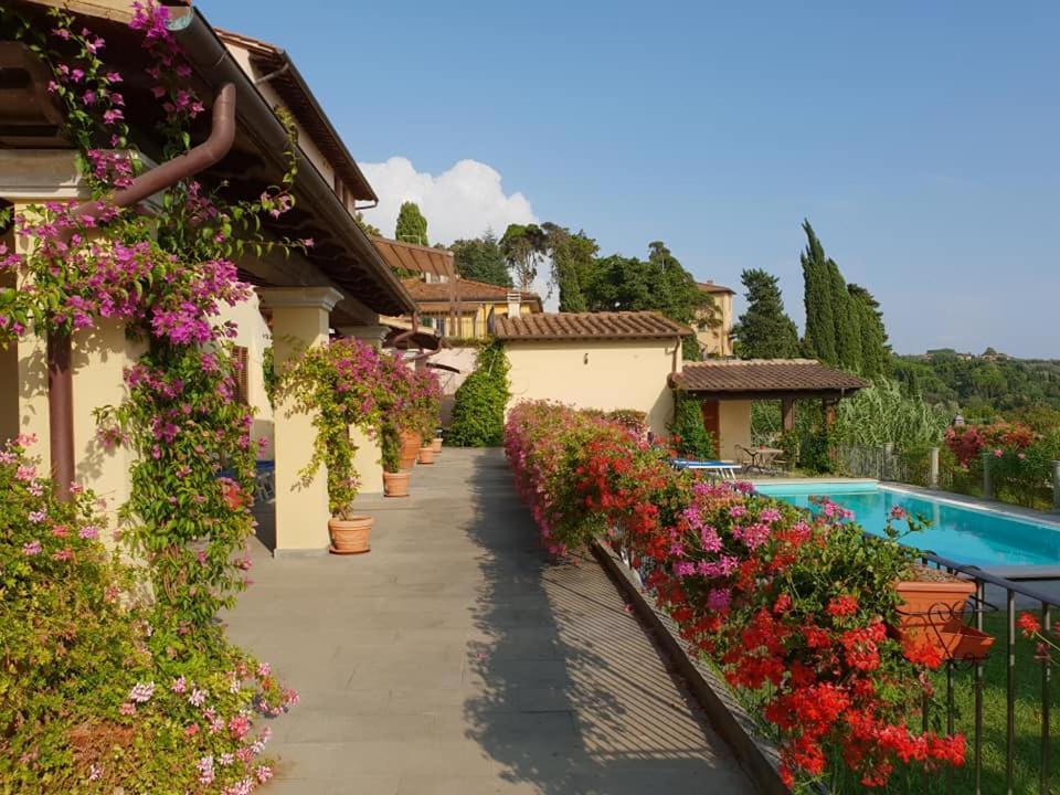 Residence Il Vigneto Lari Zewnętrze zdjęcie