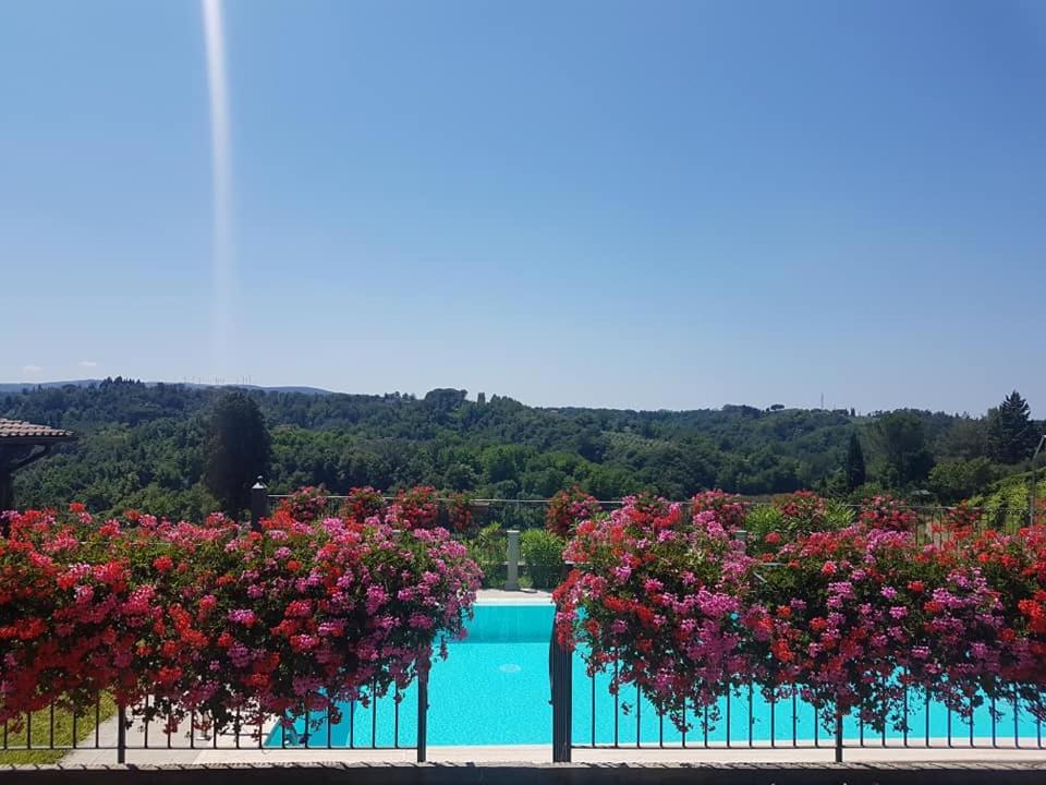 Residence Il Vigneto Lari Zewnętrze zdjęcie