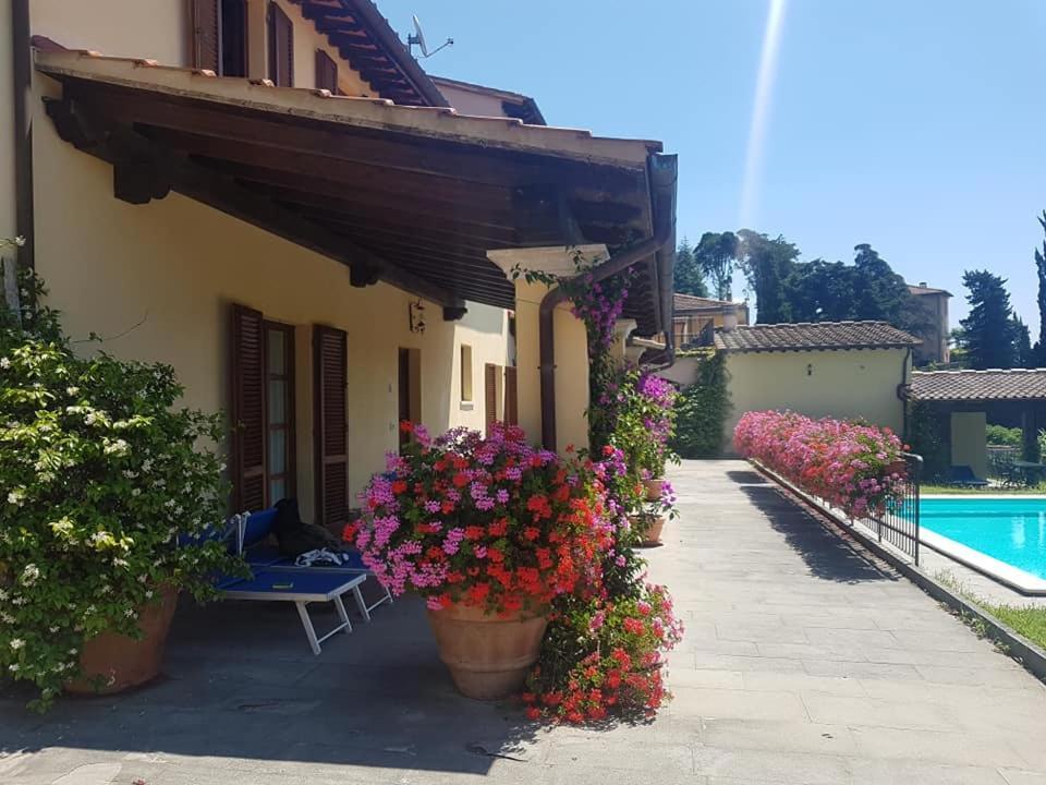 Residence Il Vigneto Lari Zewnętrze zdjęcie